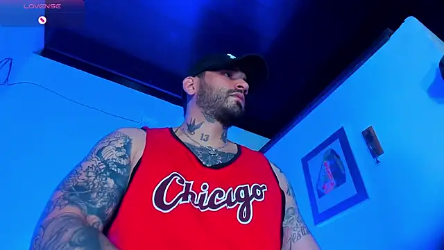 CamiloGray  online show from January 2025 09:41:01 PM