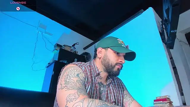 CamiloGray  online show from September 2025 03:14:01 PM