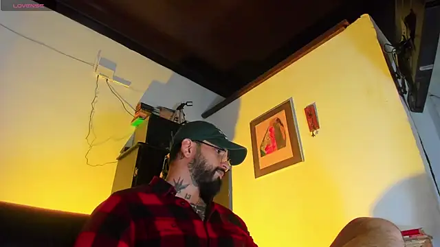 CamiloGray  online show from October 2025 03:25:02 PM