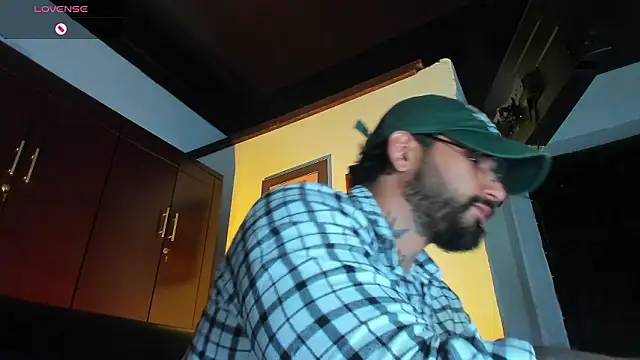 CamiloGray  online show from February 2026 03:10:01 PM