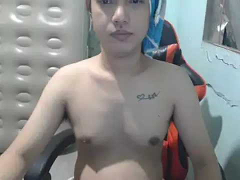 itsmacky4u online show from October 2025 08:51:02 PM