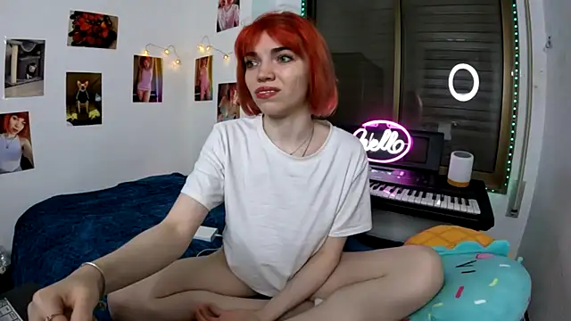 Snapshot of olivka-flower chatting on June 2026 08:46:01 PM olivka-flower online show from June 2026 08:46:01 PM