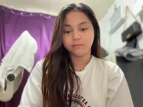 SweetieAngelx online show from March 2026 09:52:02 PM