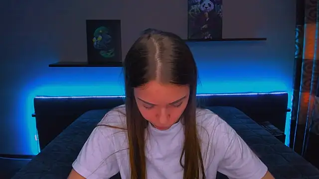 AlexaBarkley online show from February 2025 06:51:02 AM