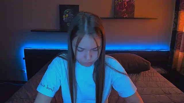 AlexaBarkley online show from March 2026 12:37:02 AM