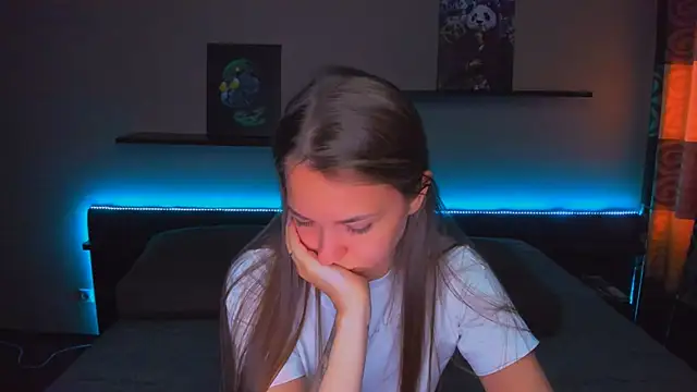 AlexaBarkley online show from May 2026 12:28:02 AM