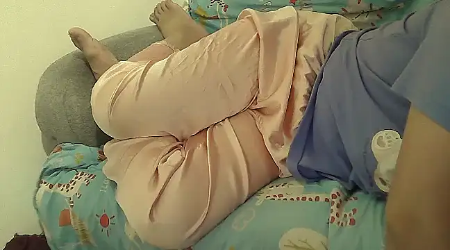 Snapshot of Alexiadreamer chatting on February 2025 04:22:01 PM Alexiadreamer online show from February 2025 04:22:01 PM