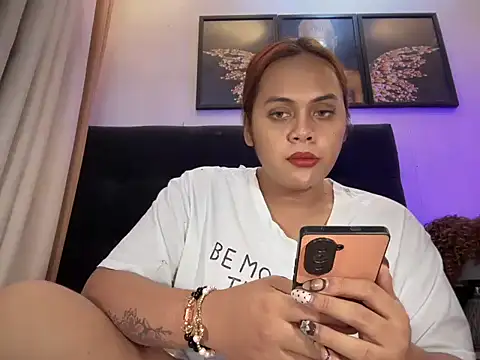 Snapshot of _MissKhimberlyXxx_ chatting on February 2026 02:53:01 AM MissKhimberlyXxx online show from February 2026 02:53:01 AM