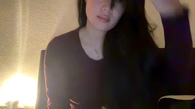 Snapshot of clairewntr chatting on October 2025 07:08:01 PM clairewntr online show from October 2025 07:08:01 PM