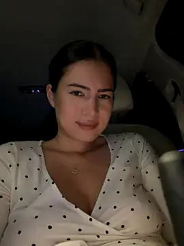 Snapshot of clairewntr chatting on October 2025 07:27:02 PM clairewntr online show from October 2025 07:27:02 PM