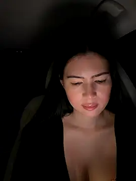 Snapshot of clairewntr chatting on November 2025 09:41:02 PM clairewntr online show from November 2025 09:41:02 PM