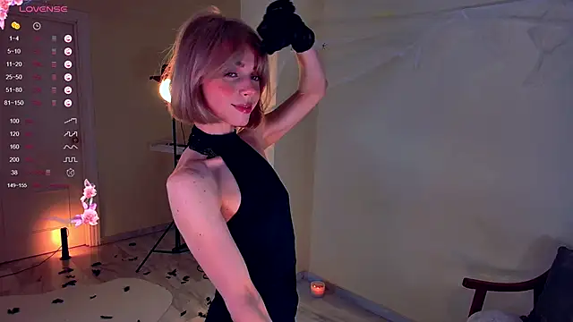 Snapshot of Arielle__03 chatting on October 2025 01:39:01 AM Arielle 03 online show from October 2025 01:39:01 AM