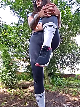 Yuky ta online show from February 2025 02:46:02 PM