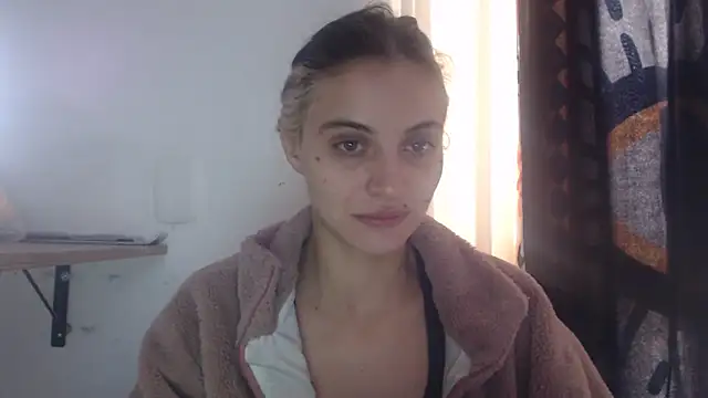 mariecam420 online show from January 2025 04:35:01 PM