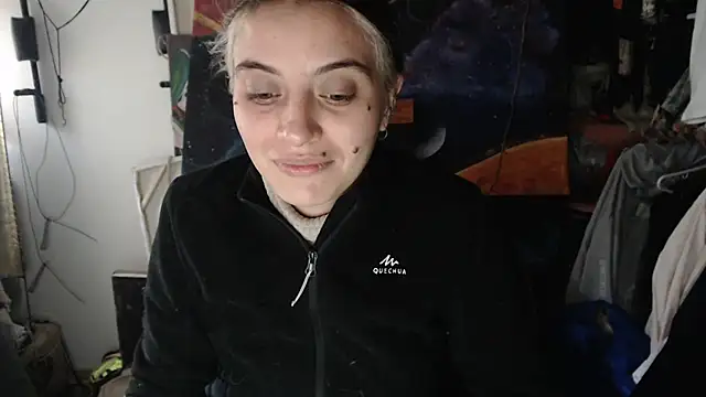 mariecam420 online show from March 2025 07:35:01 PM