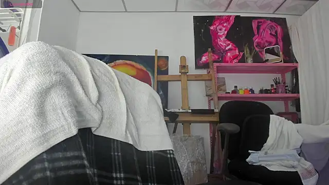 mariecam420 online show from February 2026 03:19:02 PM