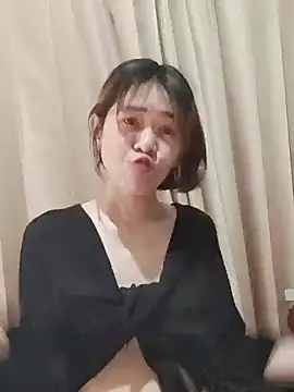 Little suzy5 online show from December 2024 01:32:01 AM