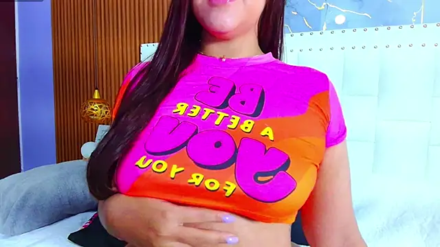 IrresistibleMilf online show from February 2025 12:50:01 PM