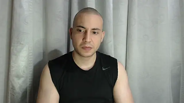 Armando 2002 online show from November 2025 02:55:02 AM