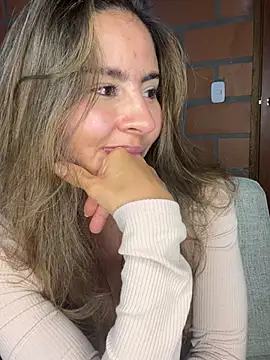 RouseColins online show from February 2025 01:34:01 AM