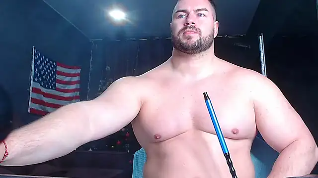 Snapshot of muscularjohnforuX chatting on February 2025 06:44:02 PM muscularjohnforuX online show from February 2025 06:44:02 PM