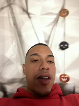 BestMasterForYou online show from October 2025 01:37:02 AM