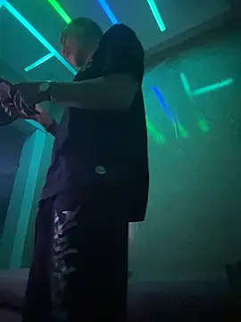 BestMasterForYou online show from November 2025 07:41:01 AM