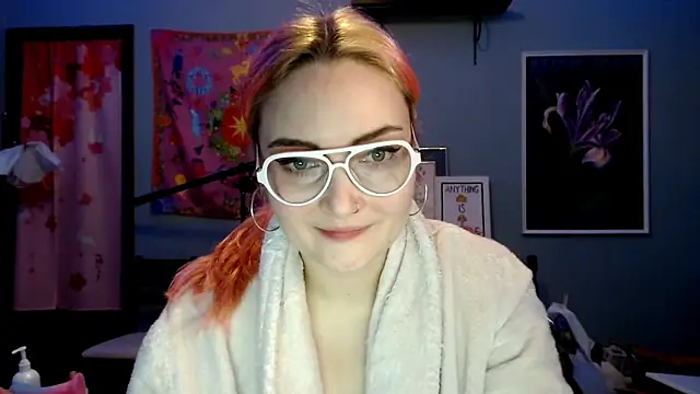 Snapshot of JenniferGwen chatting on February 2025 03:42:01 AM JenniferGwen online show from February 2025 03:42:01 AM