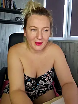 Marushka online show from October 2025 09:08:02 AM