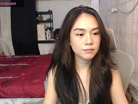 Snapshot of sweetmimi18 chatting on September 2025 05:51:02 PM sweetmimi18 online show from September 2025 05:51:02 PM