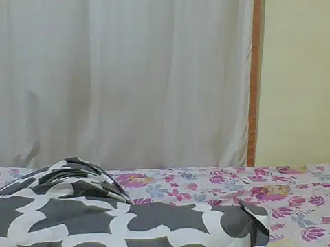 Snapshot of cute_lavenda chatting on September 2025 10:42:02 PM cute lavenda online show from September 2025 10:42:02 PM