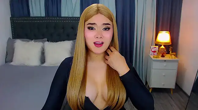 cyberanita online show from March 2025 02:40:01 PM