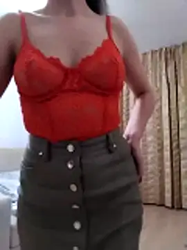 baby sweet girl  online show from November 2025 10:31:01 PM