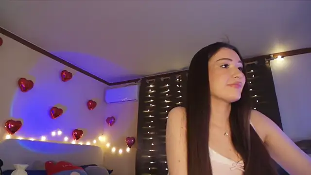 Snapshot of SoeTheReal chatting on February 2026 06:13:01 PM SoeTheReal online show from February 2026 06:13:01 PM