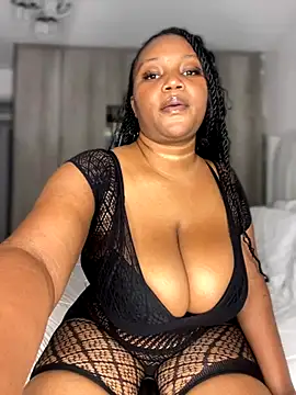 Hyra Ari online show from December 2025 10:53:01 AM