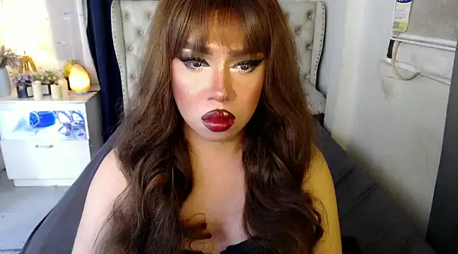 RebecaNextToYou online show from December 2024 08:00:02 PM