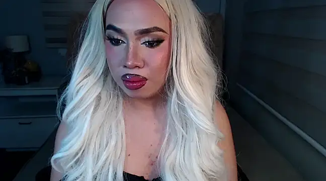 RebecaNextToYou online show from February 2025 08:28:02 PM