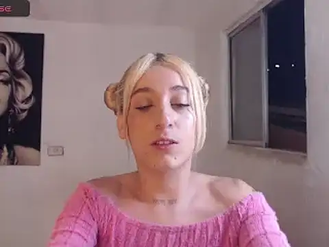 andreahhill online show from February 2025 04:39:01 AM