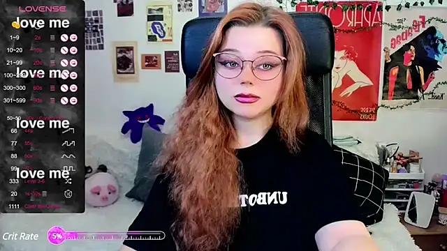 Snapshot of StellaMilla chatting on March 2025 09:58:02 PM StellaMilla online show from March 2025 09:58:02 PM