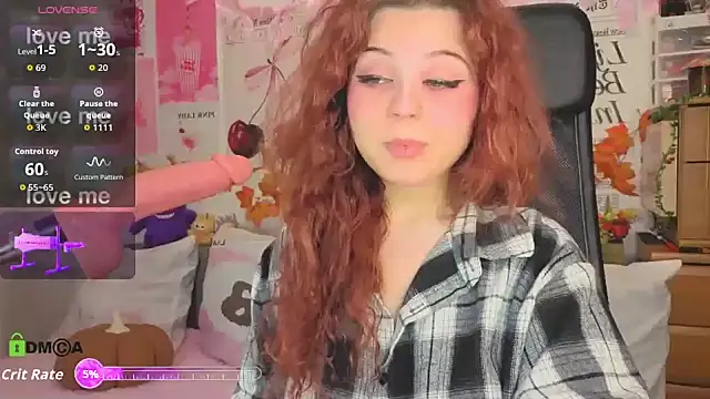 Snapshot of StellaMilla chatting on October 2025 12:07:01 AM StellaMilla online show from October 2025 12:07:01 AM