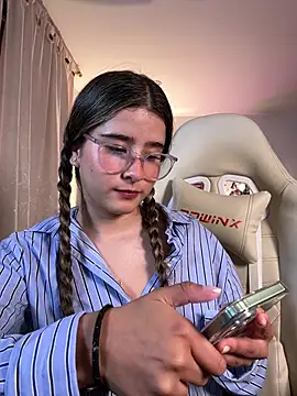 Snapshot of Stormiie777 chatting on February 2026 02:53:01 AM Stormiie777 online show from February 2026 02:53:01 AM