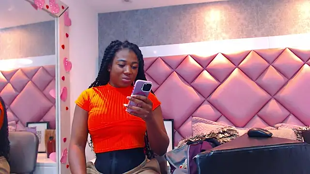 Snapshot of DanielaDuff chatting on February 2026 07:24:02 PM DanielaDuff online show from February 2026 07:24:02 PM