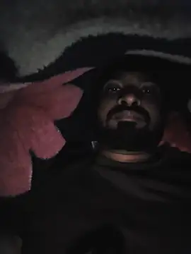 ikhra48 online show from December 2025 04:46:01 PM