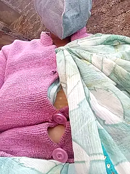 Snapshot of Lattika-Bhabhi chatting on November 2025 06:35:02 AM Lattika-Bhabhi online show from November 2025 06:35:02 AM