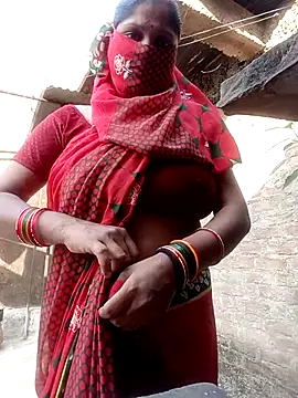 Snapshot of Lattika-Bhabhi chatting on November 2025 10:21:01 AM Lattika-Bhabhi online show from November 2025 10:21:01 AM