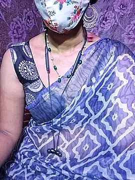 Snapshot of XBHUUME chatting on February 2025 05:59:01 PM XBHUUME online show from February 2025 05:59:01 PM