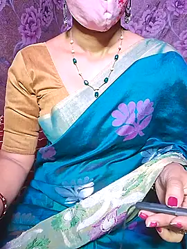 Snapshot of XBHUUME chatting on March 2025 05:34:02 PM XBHUUME online show from March 2025 05:34:02 PM