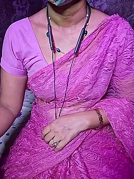 Snapshot of XBHUUME chatting on October 2025 05:32:01 PM XBHUUME online show from October 2025 05:32:01 PM