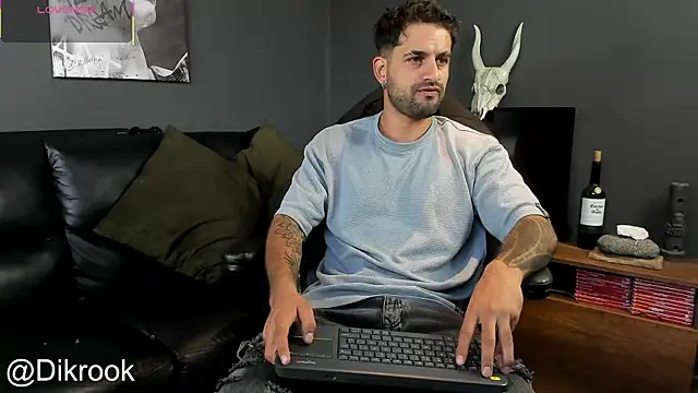 Davevilboy online show from January 2025 12:24:01 PM