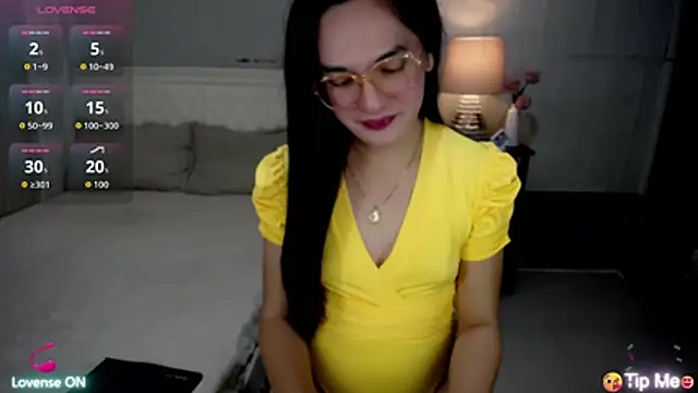 Snapshot of xAsianSweetHeart chatting on June 2026 12:52:02 AM xAsianSweetHeart online show from June 2026 12:52:02 AM
